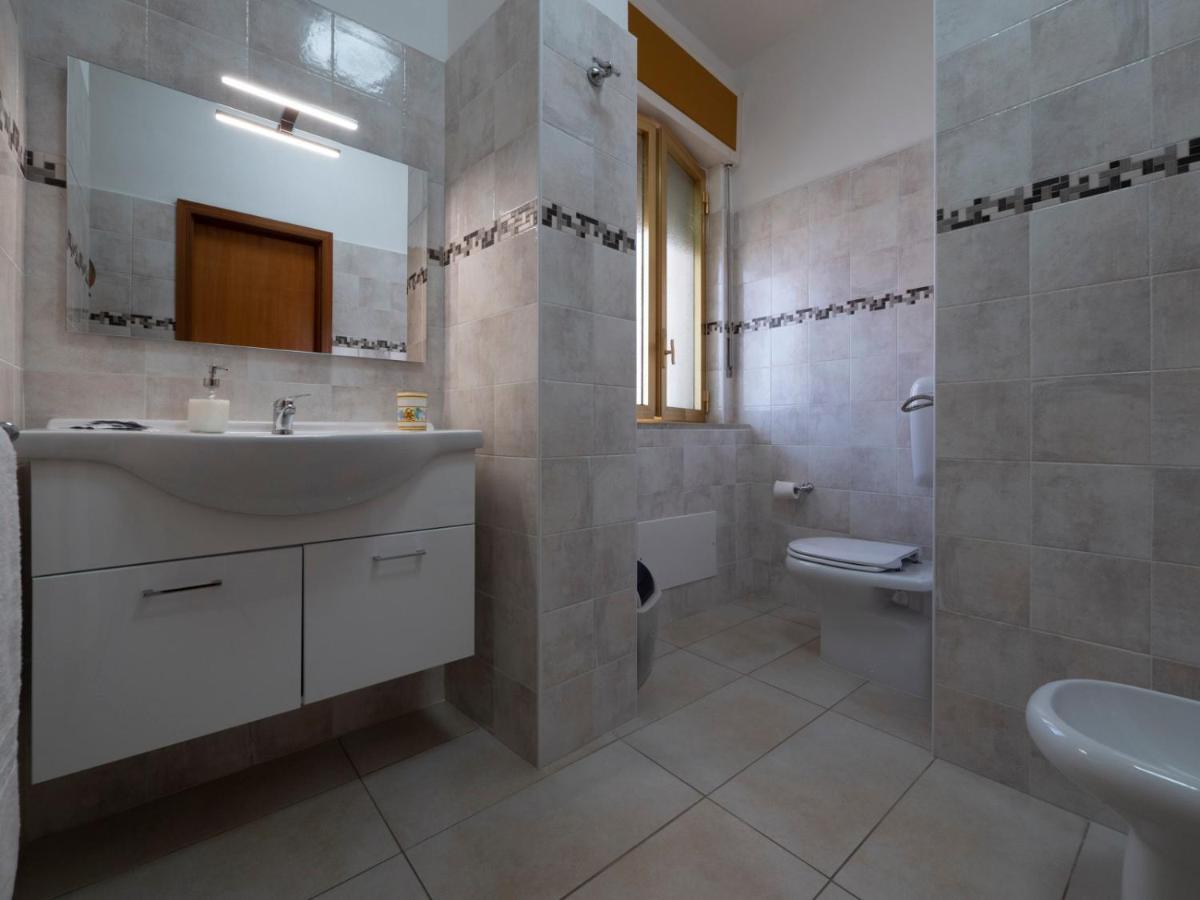 Bed and Breakfast L'Onda Марина-ді-Рагуза Екстер'єр фото